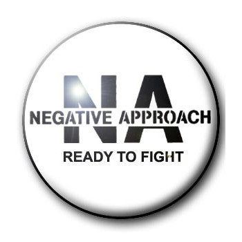 Badge NEGATIVE APPROACH