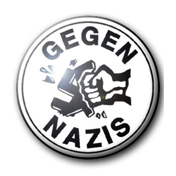 Button GEGEN NAZIS Button GEGEN NAZIS