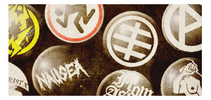 BADGES PUNK ROCK